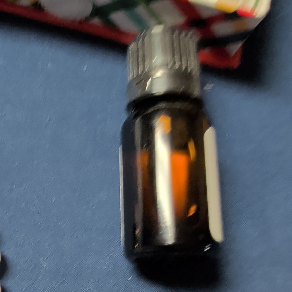 Rose Gold Love & Friendship  Diffuser Bracelet - Picture 4 of 10